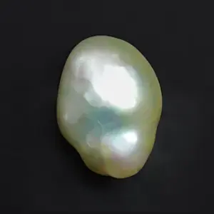 Keshi Pearl  - 3.69 Carats